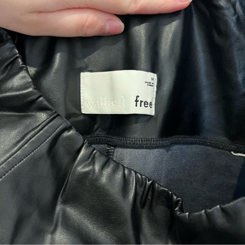 Aritzia Wilfred Free Daria Pants - Picture 9 of 13